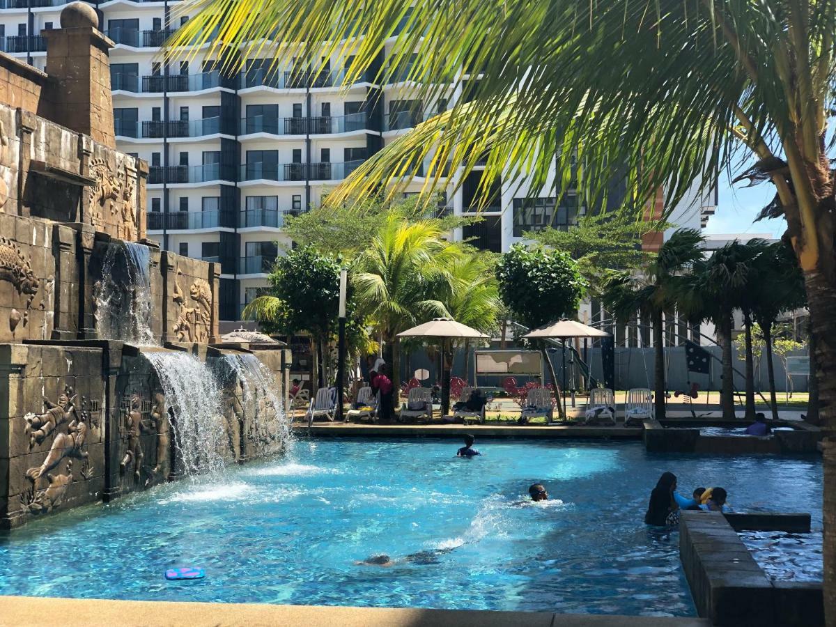 Swiss Garden Residence Pool Sea View Beach Resort Luxury Apartment & Family Suite Kuantan Exterior foto